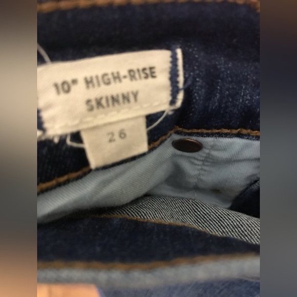 Madewell Womens 10” High Rise Raw Hem Distressed Button Fly Skinny Jeans Size 26 - Picture 9 of 11